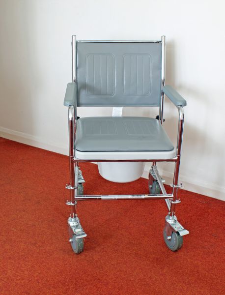 Commode Replacement in Cumming